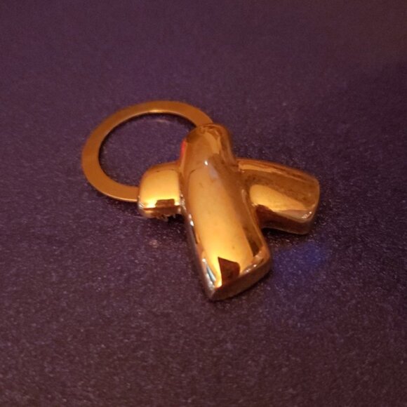 2 Vintage Scarf Clips - MOP Faux Cameo on Coral and Contemporary Gold tone - Picture 2 of 7